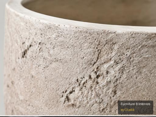 Pampa Planter — editorial view 3